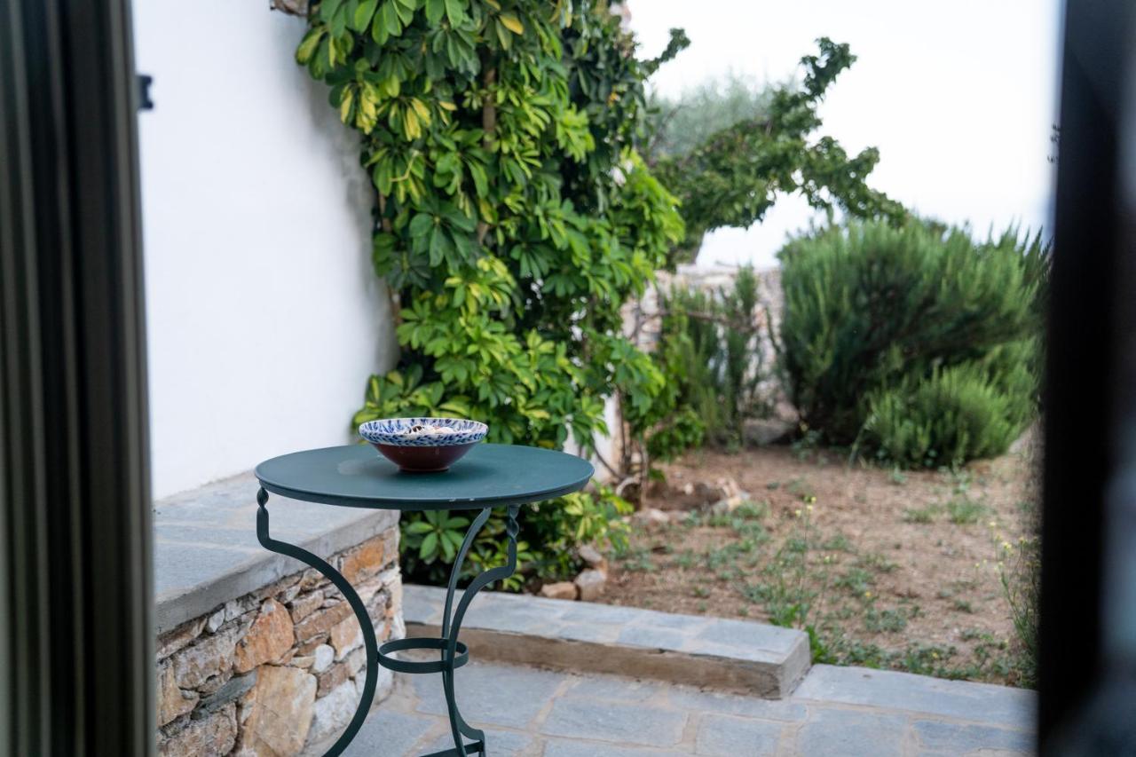 Flaros House-Traditional Cycladic House, Sifnos Platis Gialos  Extérieur photo